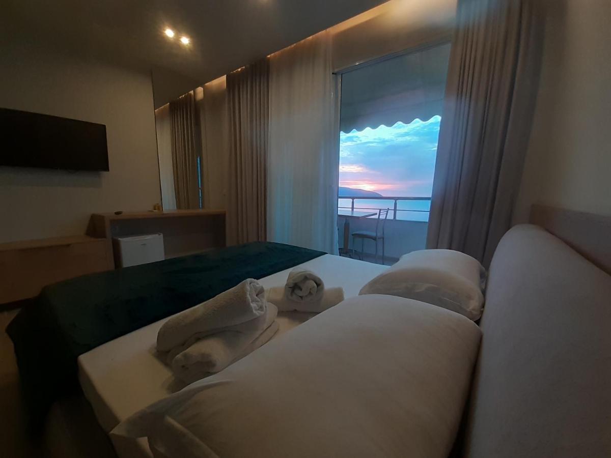 Hotel Ble Ble Влёра Экстерьер фото