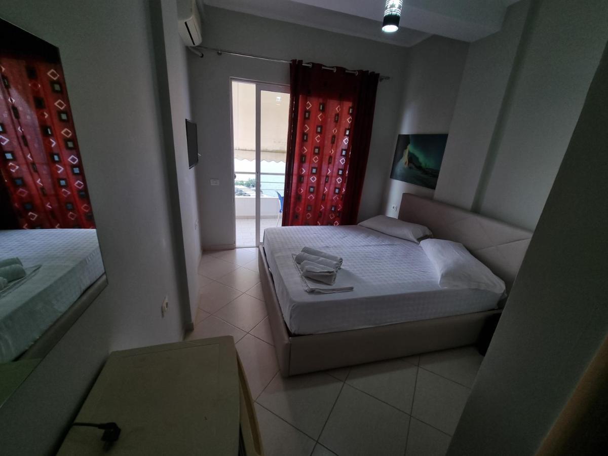 Hotel Ble Ble Влёра Экстерьер фото