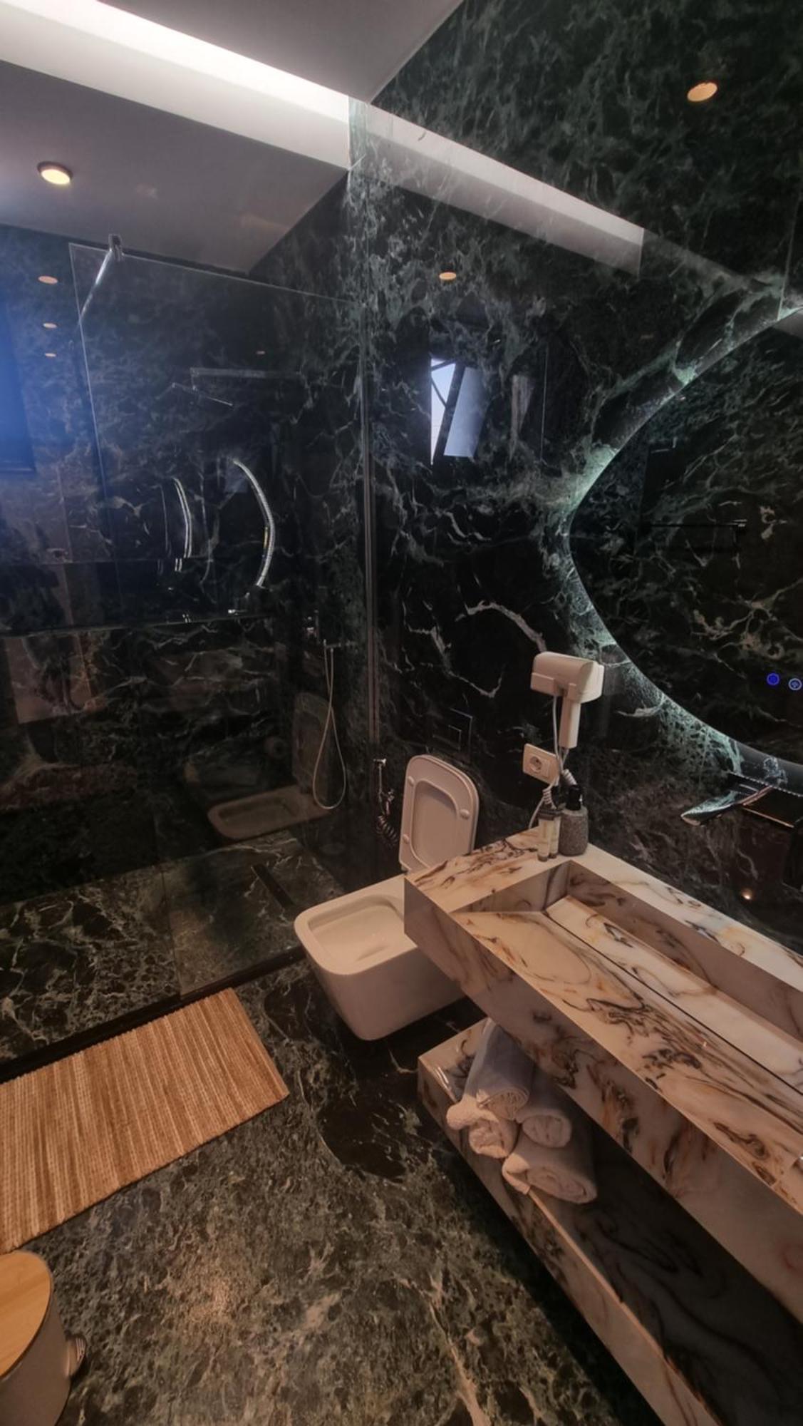 Hotel Ble Ble Влёра Экстерьер фото