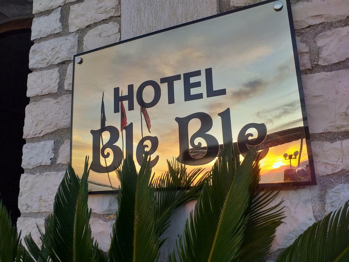 Hotel Ble Ble Влёра Экстерьер фото